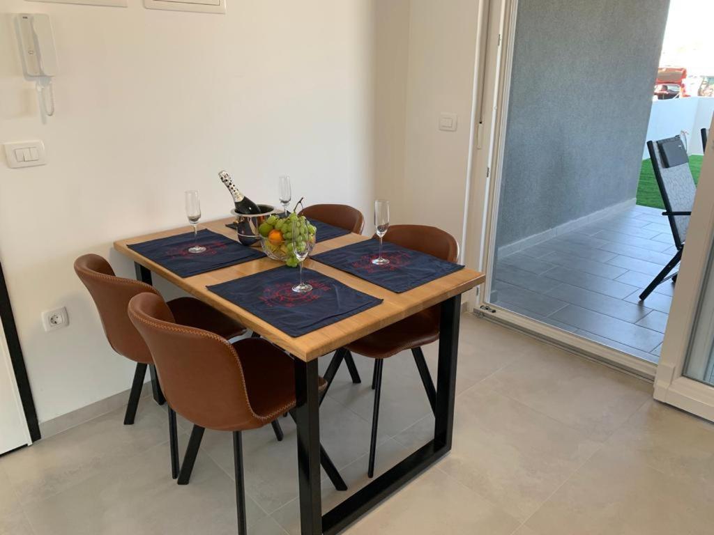 Apartmani Sunside Nin Extérieur photo