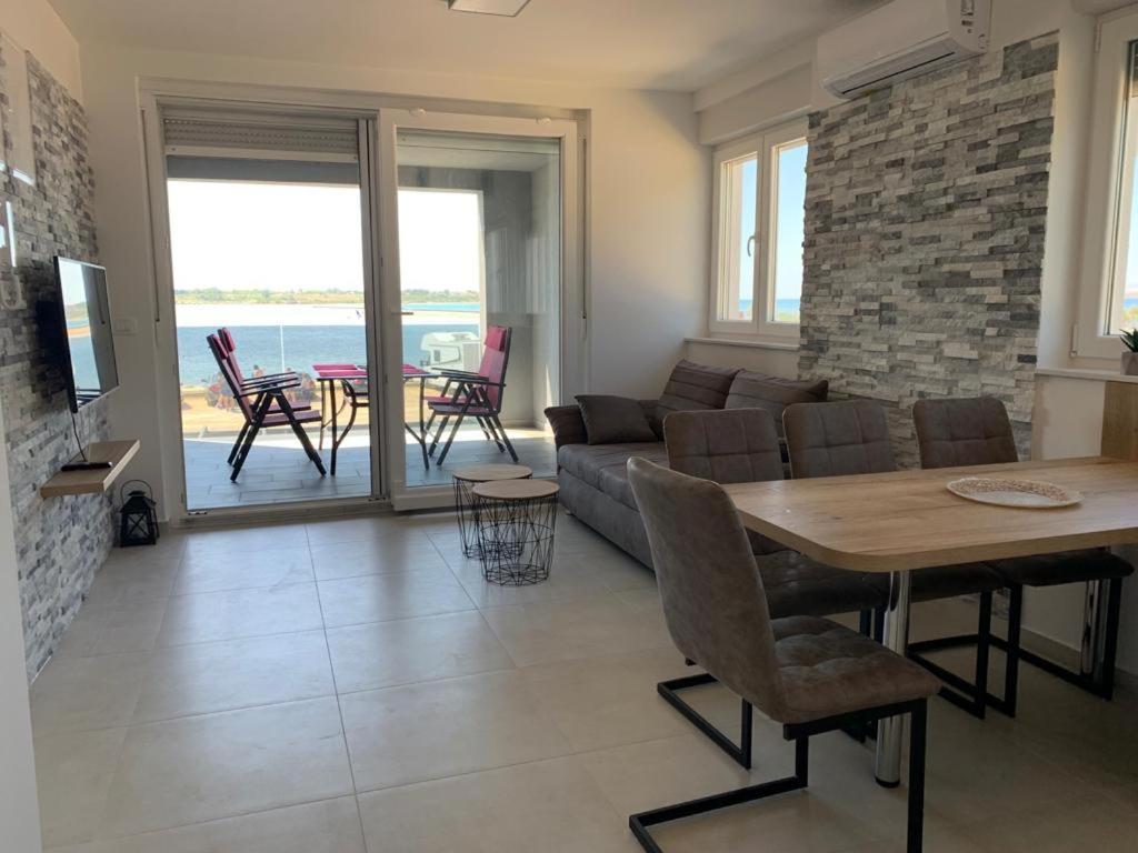 Apartmani Sunside Nin Extérieur photo