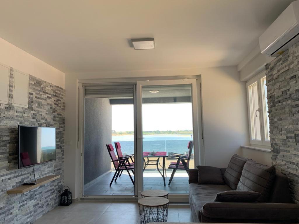 Apartmani Sunside Nin Extérieur photo